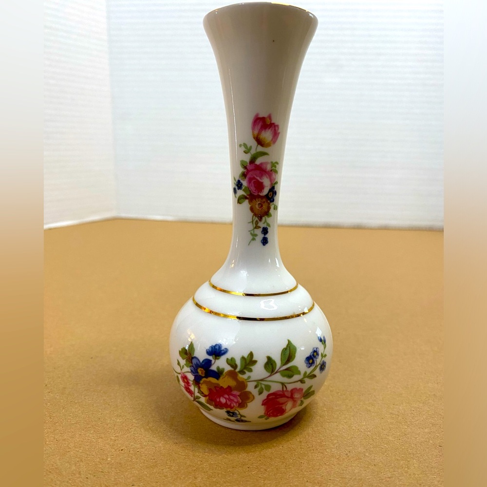 Vtg Camelot Bone China Bud Vase with Floral Motifs Flowers Roses Wildflowers